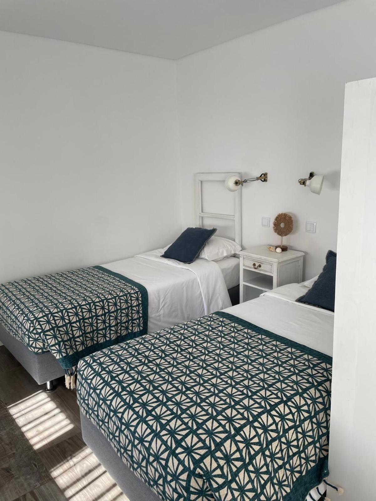 Botica Guesthouse Espinho  Bagian luar foto