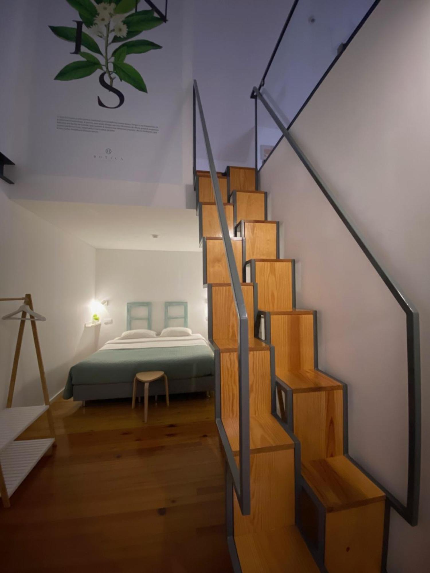 Botica Guesthouse Espinho  Bagian luar foto