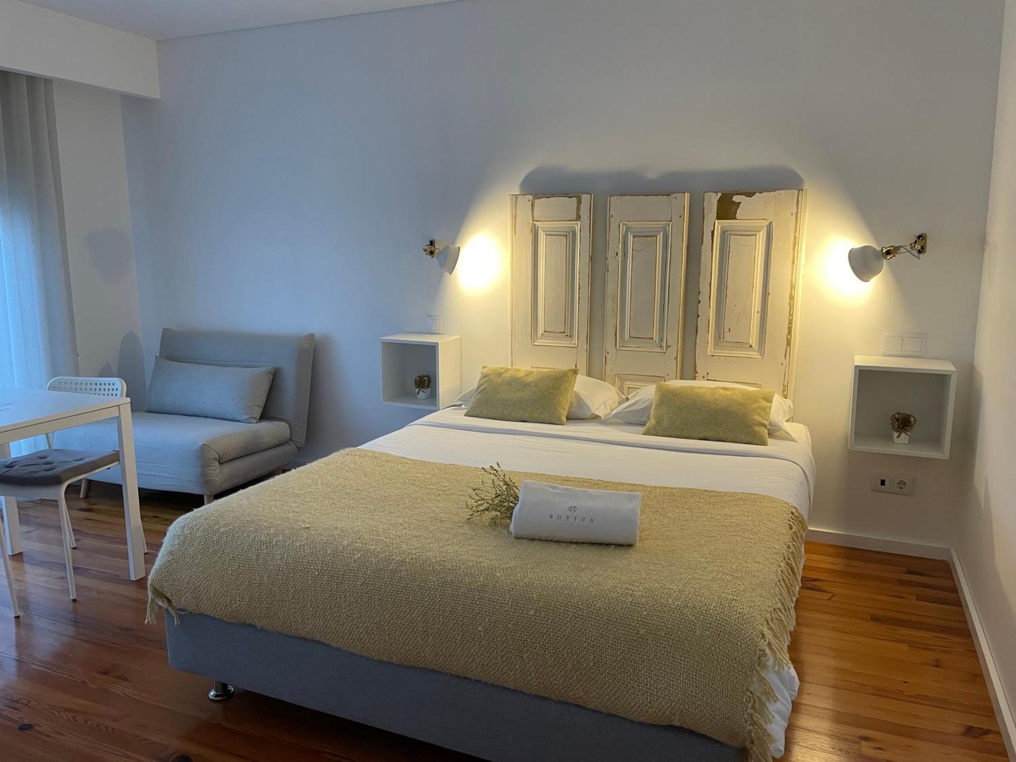 Botica Guesthouse Espinho  Bagian luar foto