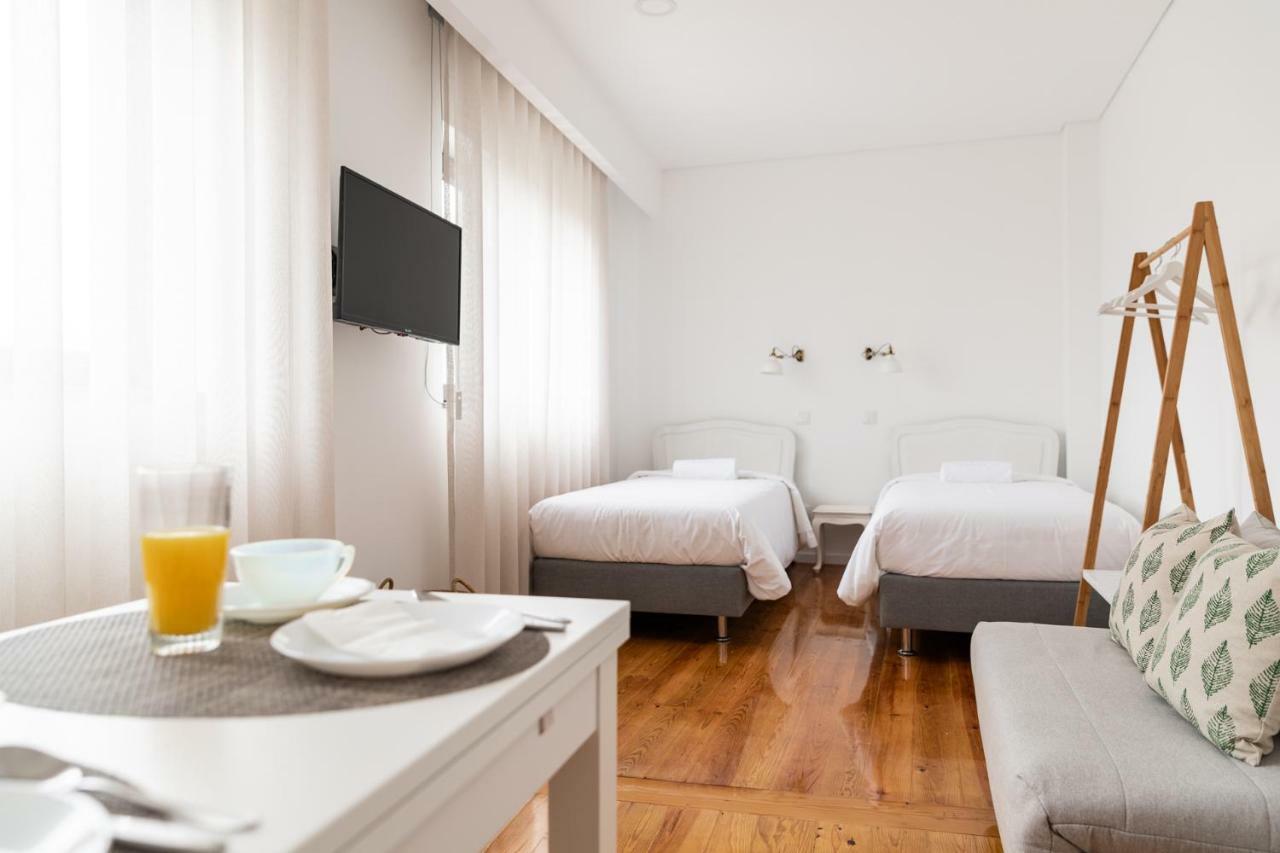 Botica Guesthouse Espinho  Bagian luar foto