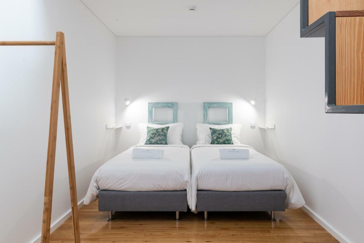 Botica Guesthouse Espinho  Bagian luar foto